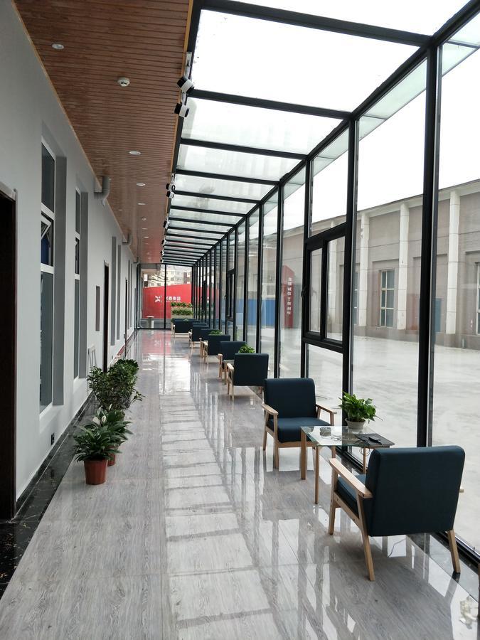 Lantern Hotel Huhhot Dış mekan fotoğraf